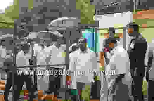 UT Khadar visit  Wenlock hospital 2